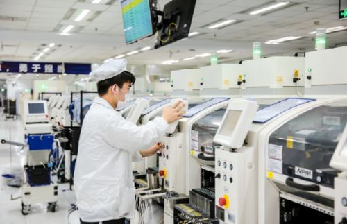 從“指尖代碼”到“車間轟鳴” 走訪合肥制造工廠，探尋00后技工選擇背后的時代邏輯